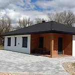 빌라 House By The River Sturba *
