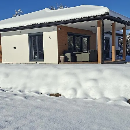 House By The River Sturba *